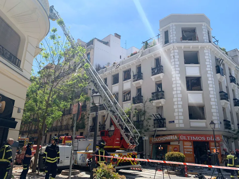 Explozie puternică, în centrul Madridului: cel puțin 18 răniți și doi oameni dați dispăruți. / Foto: Emergencias Madrid, Twitter