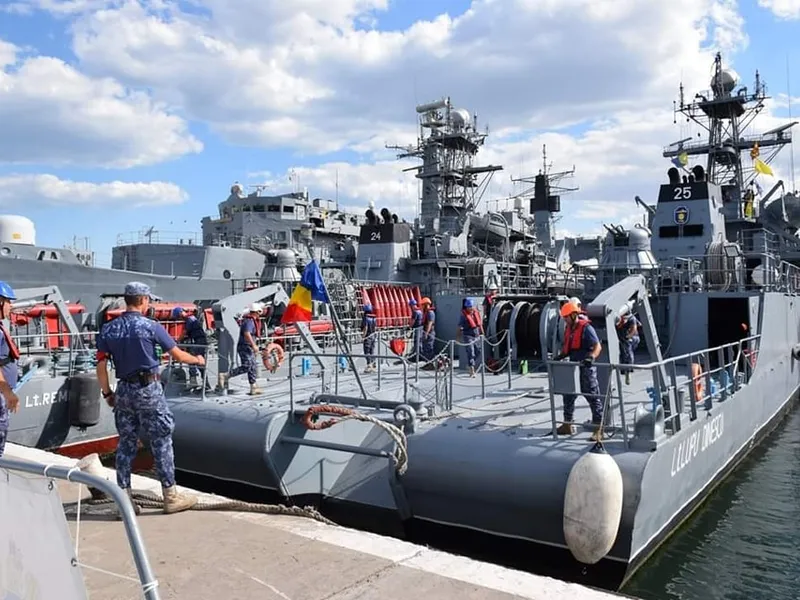 Forțele Navale Române participă cu trei nave militare, în perioada 14-25 iulie, la exercițiul multinațional „Breeze 22”. / Foto: MApN, Facebook