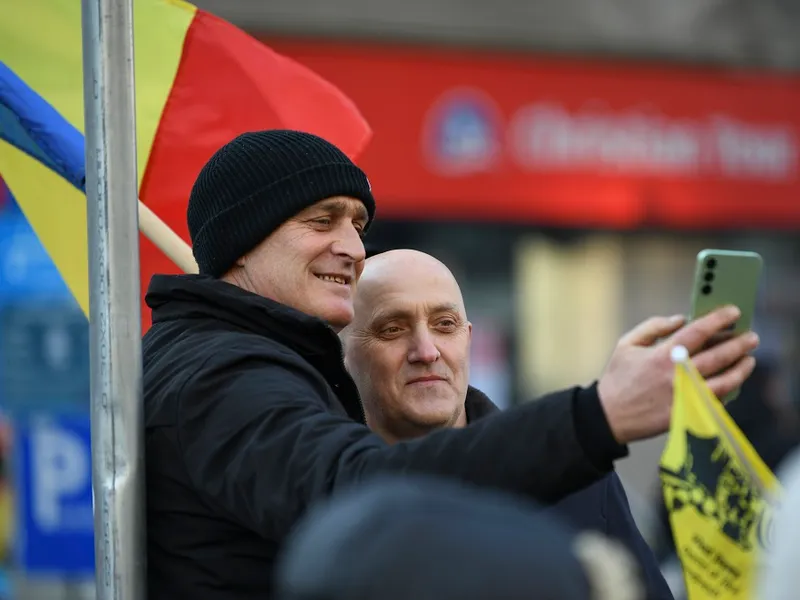 Percheziții la mercenarii lui Horațiu Potra care urmau să meargă la București pe 8 decembrie - Foto: Inquam Photos / Eduard Vînătoru (rol ilustrativ)