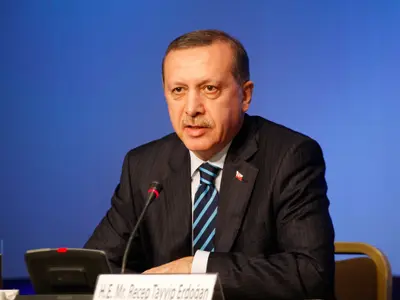 Erdogan: „Vrem să contribuim  la oprirea ''vărsării de sânge'' în războiul dintre Rusia şi Ucraina” - FOTO: Profimedia