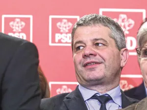 Deși a fost amenințat cu demiterea de premier, fostul ministru al sănătății Florian Bodog nu a reușit să rezolve criza imunoglobulinei