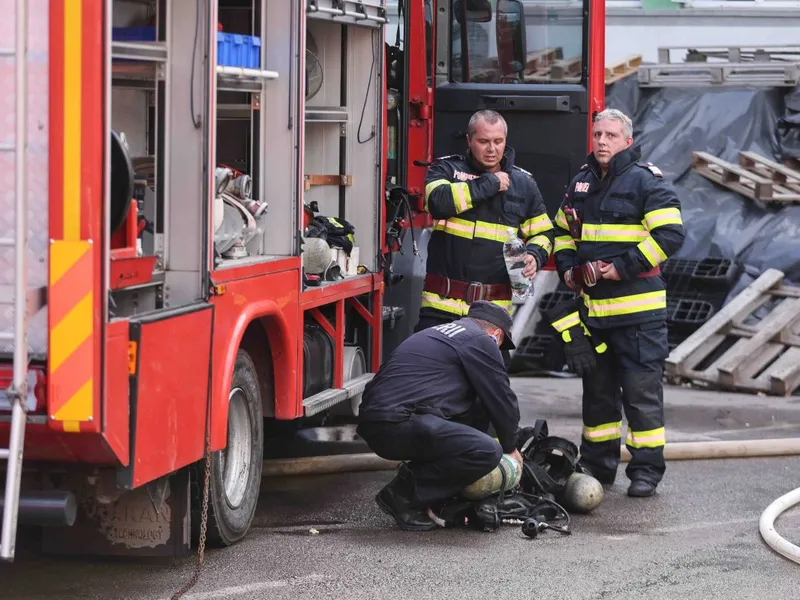 Cum s-a făcut intervenția la incendiul de la spitalul din Constanța. Foto: Inquam Photos/Costin Dincă