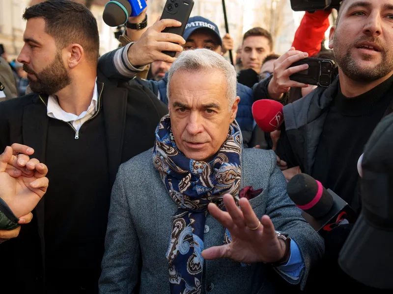 Călin Georgescu își cheamă susținătorii la violențe în stradă și amenință presa și CCR: Veți regreta - Foto: Profimedia images