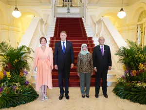 Klaus Iohannis a fost primit de preşedintele Republicii Singapore, Halimah Yacob, la Palatul Istana - FOTO: Twitter/ Klaus Iohannis