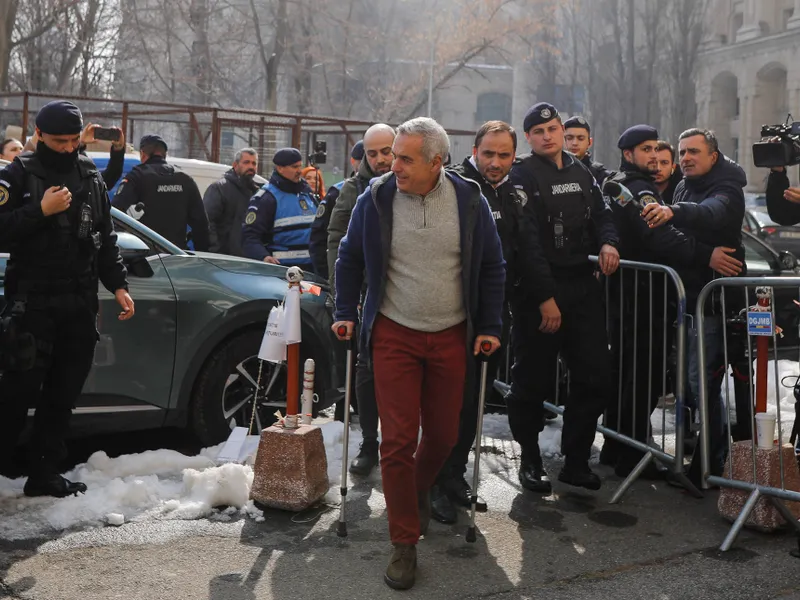 Va fi reținut 24 ore Călin Georgescu? Ce spune un celebru procuror despre candidatura la Cotroceni? - Foto: INQUAM PHOTOS / Mălina Norocea