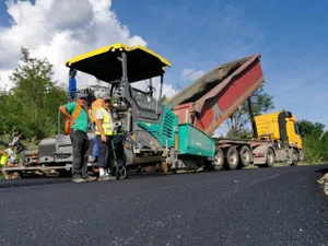 400 de milioane de euro se cer de la CNAIR drept despăgubiri. 220 de milioane deja s-au dat/FOTO: Facebook/CNAIR