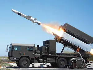 NSM   Baterie Naval Strike Missile produsă de Kongsberg care va intra în  dotarea Armatei Române