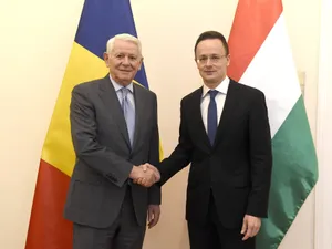 Ministrul ungar de Externe Péter Szijjártó  alături de Ministrul Teodor Meleșcanu/Foto: Ministerul Afacerilor Externe