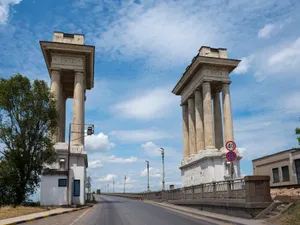 În ce stadiu au ajuns lucrările la Podul Prieteniei? Ce trebuie să știe șoferii Foto: Profimedia Images (fotografie cu caracter ilustrativ)