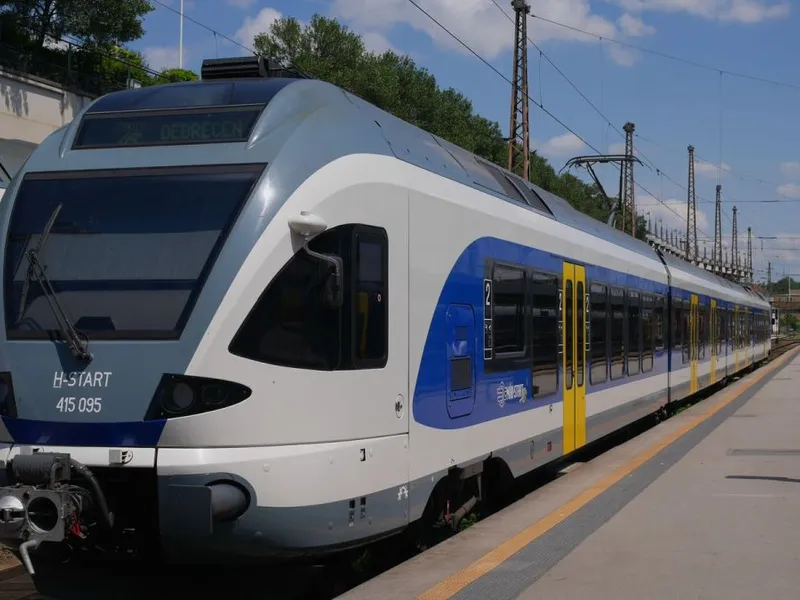 România a intrat în Spaţiul Schengen, dar trenurile maghiare aşteaptă în continuare în frontieră - Foto: Profimedia Images