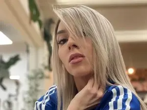 FOTO! O mai recunoști? Bernadette Szocs și-a făcut schimbare de look. Cum arată acum jucătoarea de tenis de masă