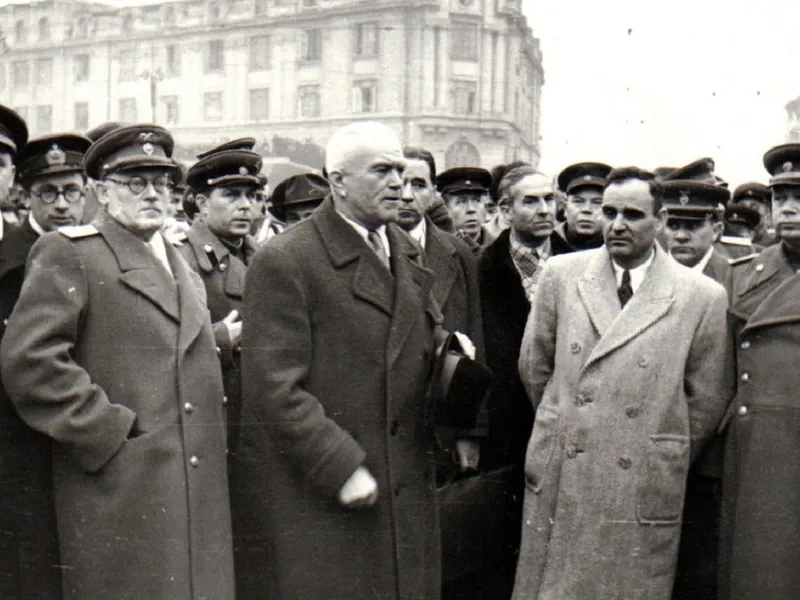 Rusia a impus ciuma comunistă în România, în 1945