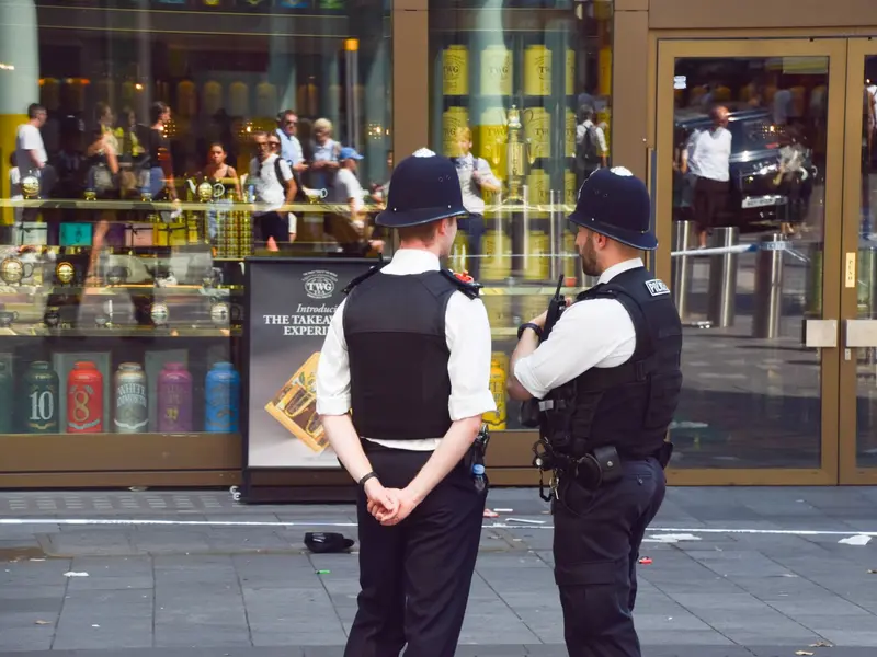 Un român este acuzat de atacul de la Leicester Square, în Londra. Ioan Pintaru a rănit grav o fetiță - Foto: Profimedia Images