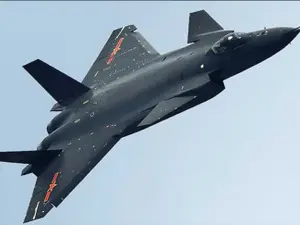 Armata chineză, gata să doboare un OZN/Foto: chinese airforce