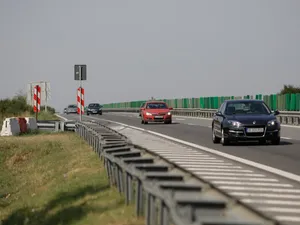 Doi morți și trei răniți în urma unui accident teribil petrecut pe autostrada A3 către Ploiești - FOTO: Inquam Photos / George Călin