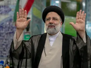 Alegerea extremistului Raisi ca președinte ăn Iran a readus posibilitatea unui atac asupra capacității nucleare/Foto: business insider