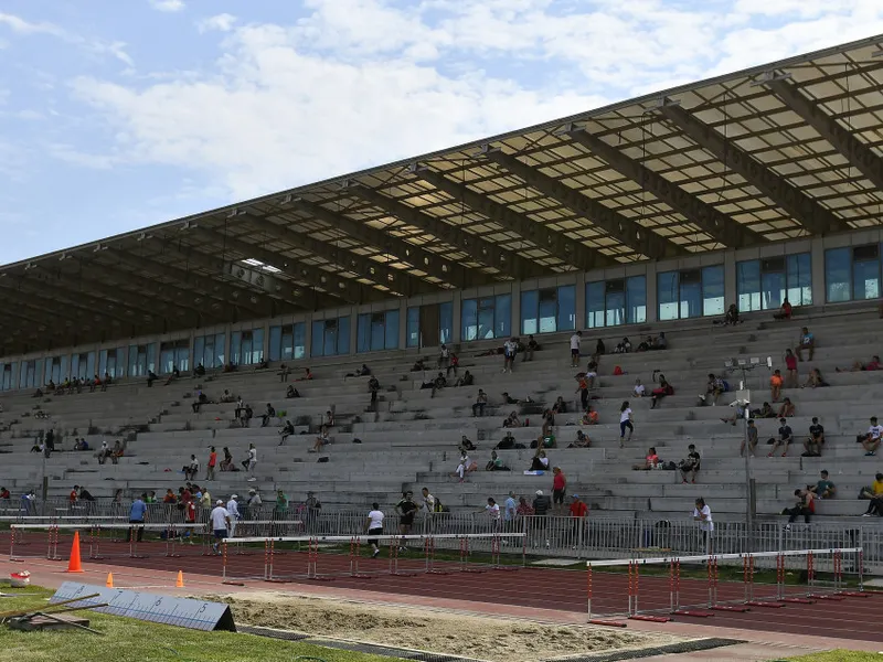 Lucrările la Stadionul de Atletism Iolanda Balaș Sotter au fost abandonate acum 12 ani Foto: digisport