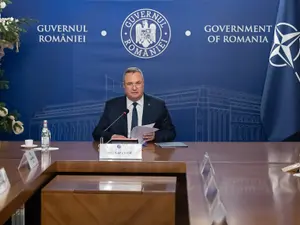 Ciucă urează românilor „Sărbători fericite” și le mulțumește pentru unitatea de care au dat dovadă - FOTO: Profimedia