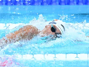 David Popovici s-a calificat în semifinalele probei 100 metri liber - Foto: Profimediaimages.ro