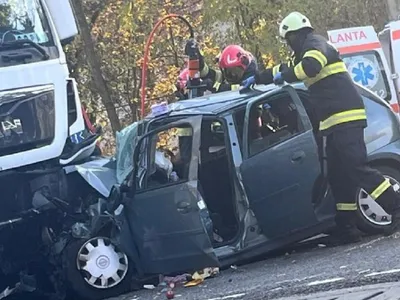 Patru morți într-un accident grav de pe o șosea din România - Foto: news.ro