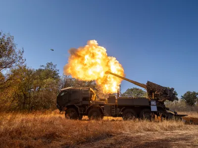 Închisă în 2008, Arsenal Reșița repornește fabrica de obuze de 152 mm. Sunt folosite și de Ucraina - Foto: Profimedia Images (imagine cu caracter ilustrativ)