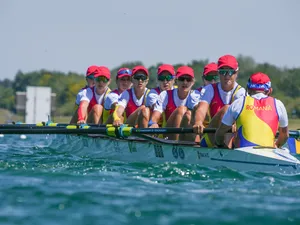 Magdalena Rusu, Iuliana Buhuș, Ancuța Bodnar, Denisa Tîlvescu, Mădălina Bereș, Amalia Bereș, Ioana Vrînceanu, Simona Radiș și Adrian Munteanu- Foto: FACEBOOK