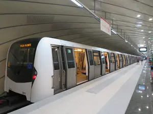 Circulație îngreunată la metrou pe Magistrala 4, după ce un tren s-a defectat/FOTO: Facebook/Metrorex