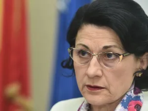 Ecaterina Andronescu, ministrul Educației