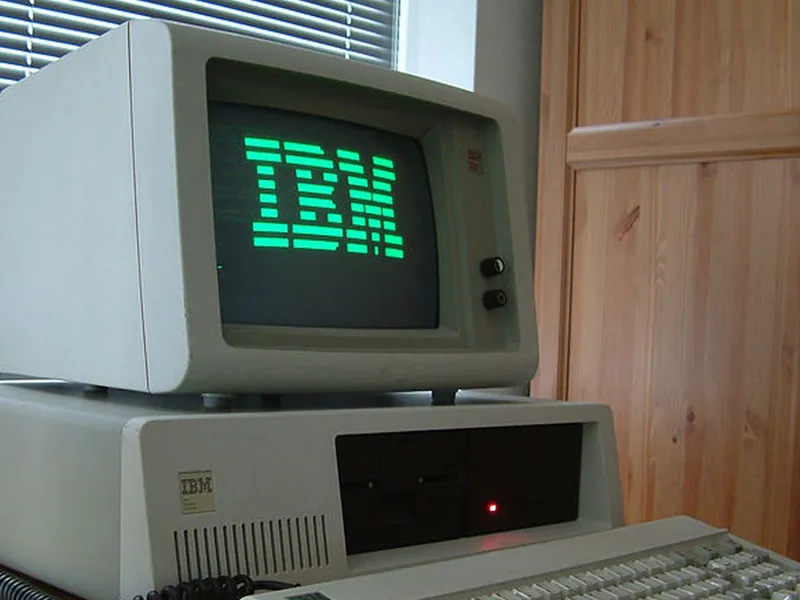 IBM face concedieri masive în sectorul tech, într-un plan amplu de reorientare strategică - Foto: Ruben de Rjike, Wikipedia