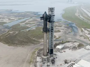 Racheta gigant SpaceX - Foto: Profimedia Images