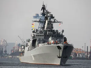 Nave militare și un submarin rusești localizate în Marea Neagră/sursa ZN