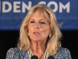 Una de pe ochiul drept, alta de pe piept. primei doamne Jill Biden i s-au extirpat două tumori - Foto: Gage Skidmore