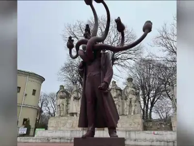 După scandalul cu Hidra o altă statuie din Iași este vandalizată. Ce se întâmplă și ce spune poliția - Foto: ProTv