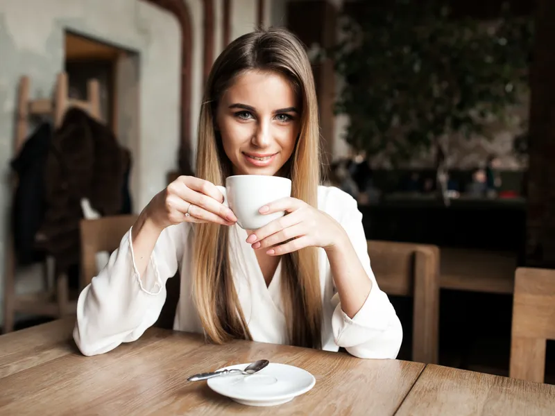 De când beau oamenii cafea