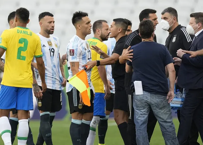 Meciul Brazilia - Argentina din preliminariile CM 2022, oprit după 5 minute din cauza COVID. / Foto: sportsnet.ca