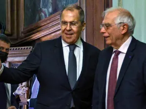 Josep Borrel, șeful diplomației europene, și Serghei Lavrov, ministrul rus de Externe/FOTO: Getty