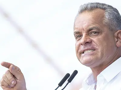 Oligarhul Vlad Plahotniuc a fost, multă vreme, un colaborator al  lui Igor Dodon, președintele socialist al Republicii Moldova. Astăzi, sunt dușmani de moarte - Foto: Agora.md