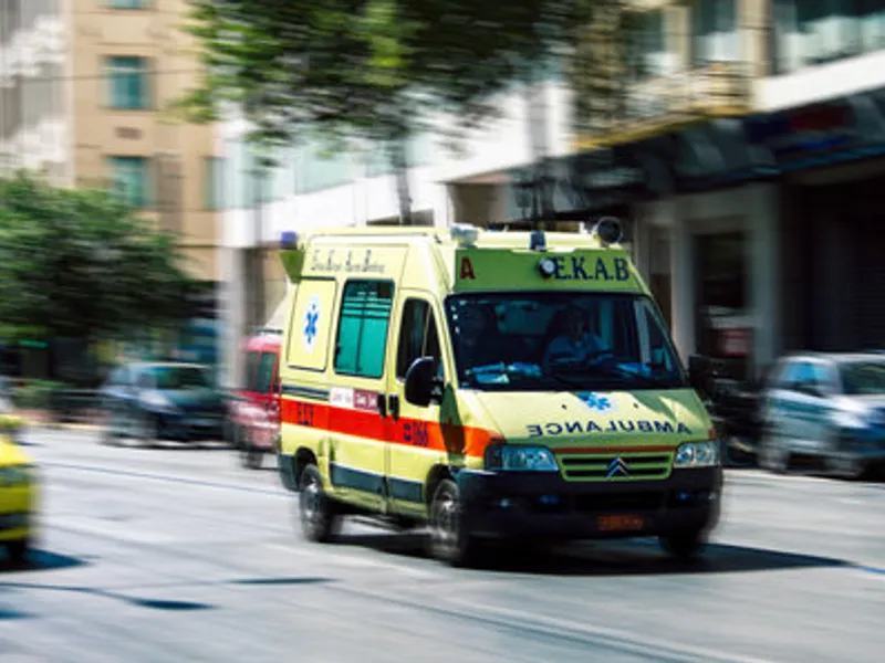 Un bărbat din Grecia făcea trafic de droguri cu ambulanța. A fost prins din întâmplare/FOTO: narcononeurope.dk