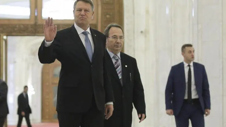 Klaus Iohannis și Valer Dorneanu    Foto: Inquam Photos / Octav Ganea