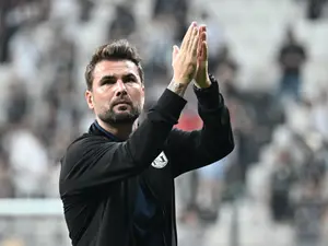 Adrian Mutu, OUT de la Neftci PFK după 6 luni. Cine îi ia locul? E din Muntenegru - Foto: Profimedia Images