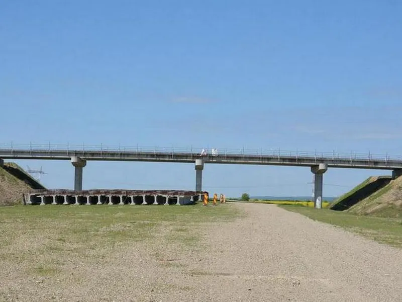 Cei 140 de kilometri fantomă de pe Autostrada Transilvania. A fost promisă din 2003, pentru 2012 - Foto: ebihoreanul.ro