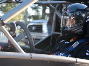 Un pilot român, în „Cursa către nori” de la Pikes Peak cu o nebunie de mașină - Foto: Facebook/Andrei Mitrasca