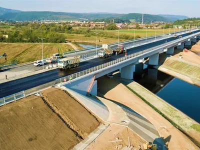 Cseke Attila a afirmat că îşi doreşte ca Autostrada Transilvaniei să se termine/FOTO: News.ro