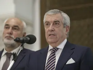 Tăriceanu și Vosganian, doi parlamentar protejați de colegii lor. Foto Inquam Photos/Octav Ganea