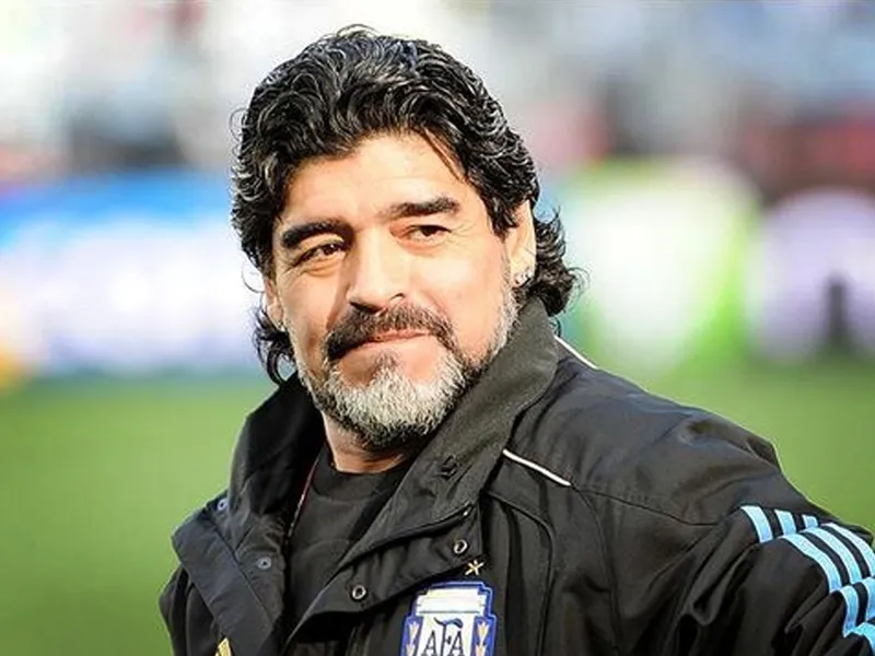 Maradona, îngropat fără inimă, să nu i-o fure fanii /foto: vice