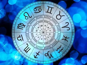 HOROSCOP 22 IULIE. Ce zodii trebuie să limiteze cumpărăturile și deciziile importante? - Foto: Profimedia Images / imagine cu rol ilustrativ