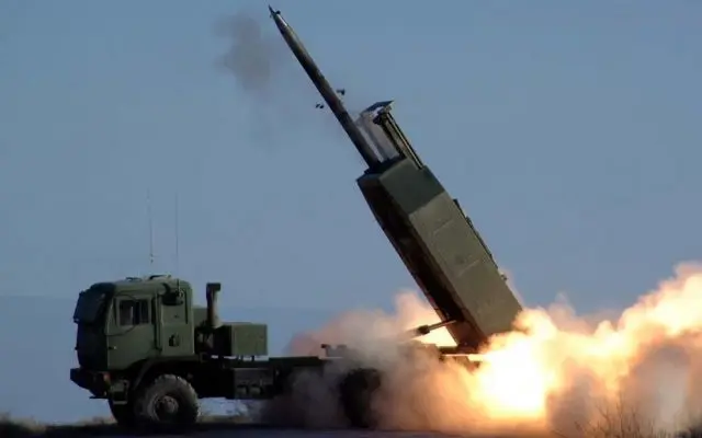 Lansarea unei rachete în timpul unei misiuni HIMARS/FOTO: Wikipedia