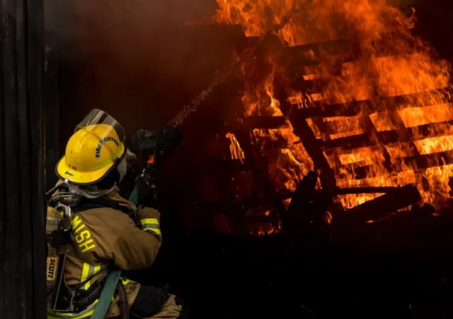 Cel puţin 46 de morți într-un incendiu izbucnit la o clădire cu 13 etaje din Taiwan/FOTO: Unsplash