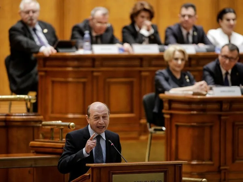 Traian Băsescu acuză jocurile murdare ale lui Liviu Dragnea Foto: INQUAM /George Călin