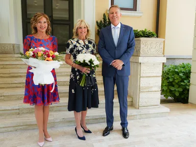 Jill Biden este pentru prima oară în România/ FOTO: Facebook/Klaus Iohannis